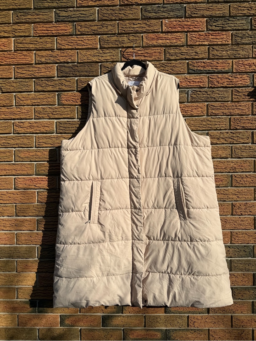 AdditionElle Cream Puffer Vest